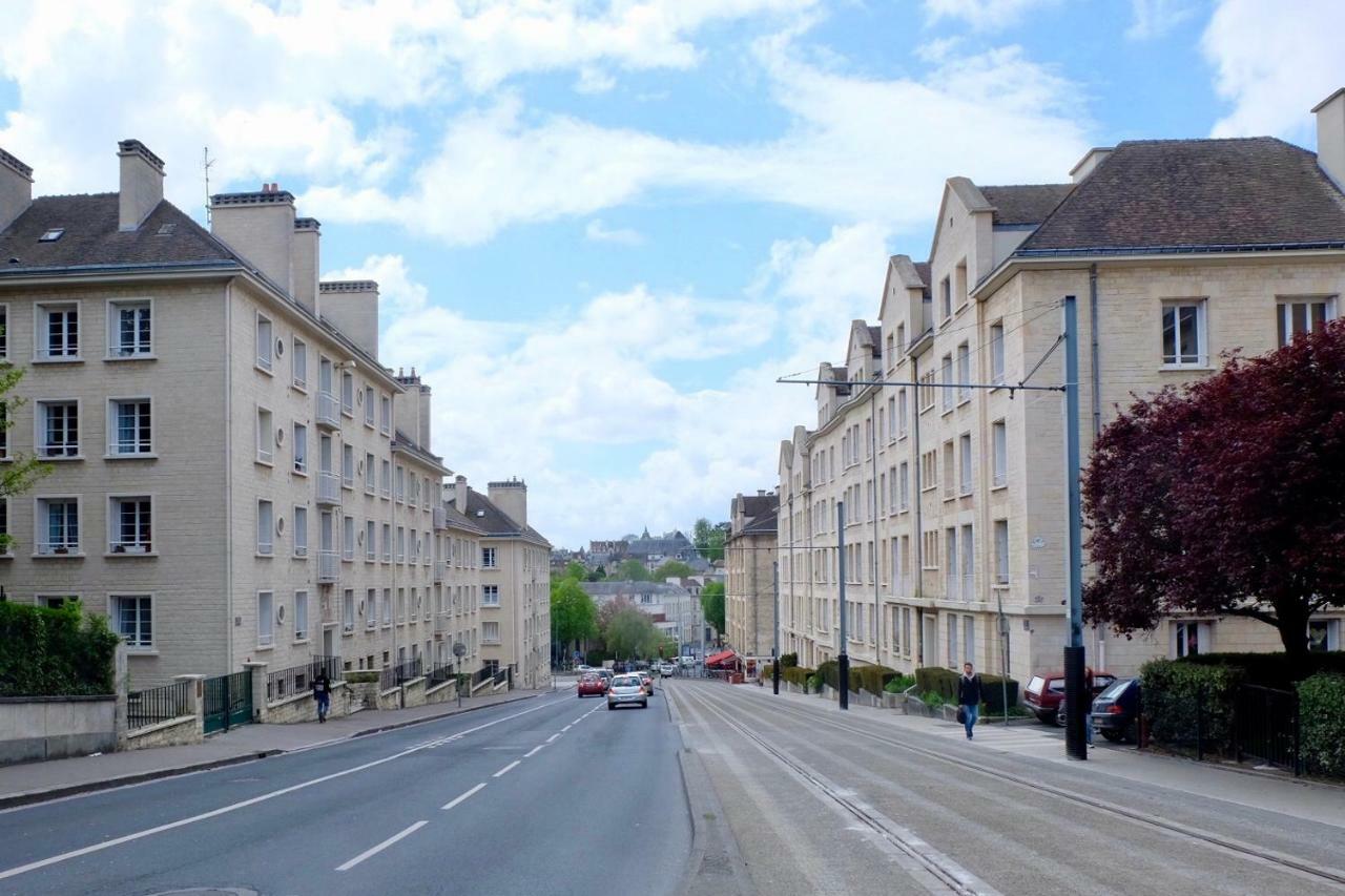 Studio Confort, En Face Du Campus 1 Et Du Tramway Кан Екстериор снимка